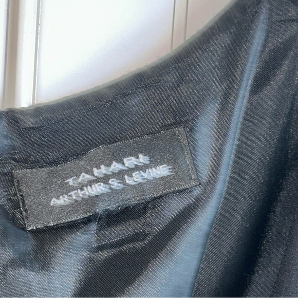 Tahari Arthur Levine 2Pc Set Dress/Jacket Black Faux Fur Trim Sz Large MobWife - Picture 8 of 13